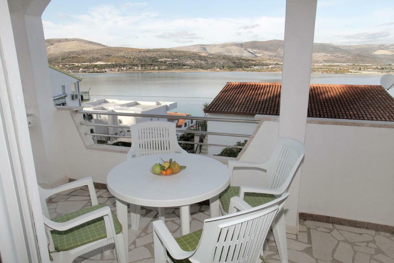Apartments Maja - Sea View Trogir Exteriér fotografie