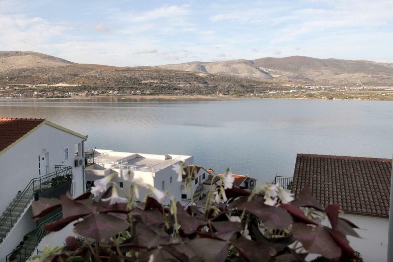 Apartments Maja - Sea View Trogir Exteriér fotografie