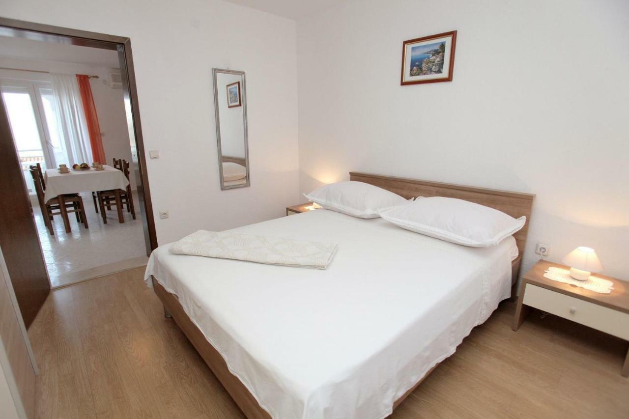 Apartments Maja - Sea View Trogir Exteriér fotografie