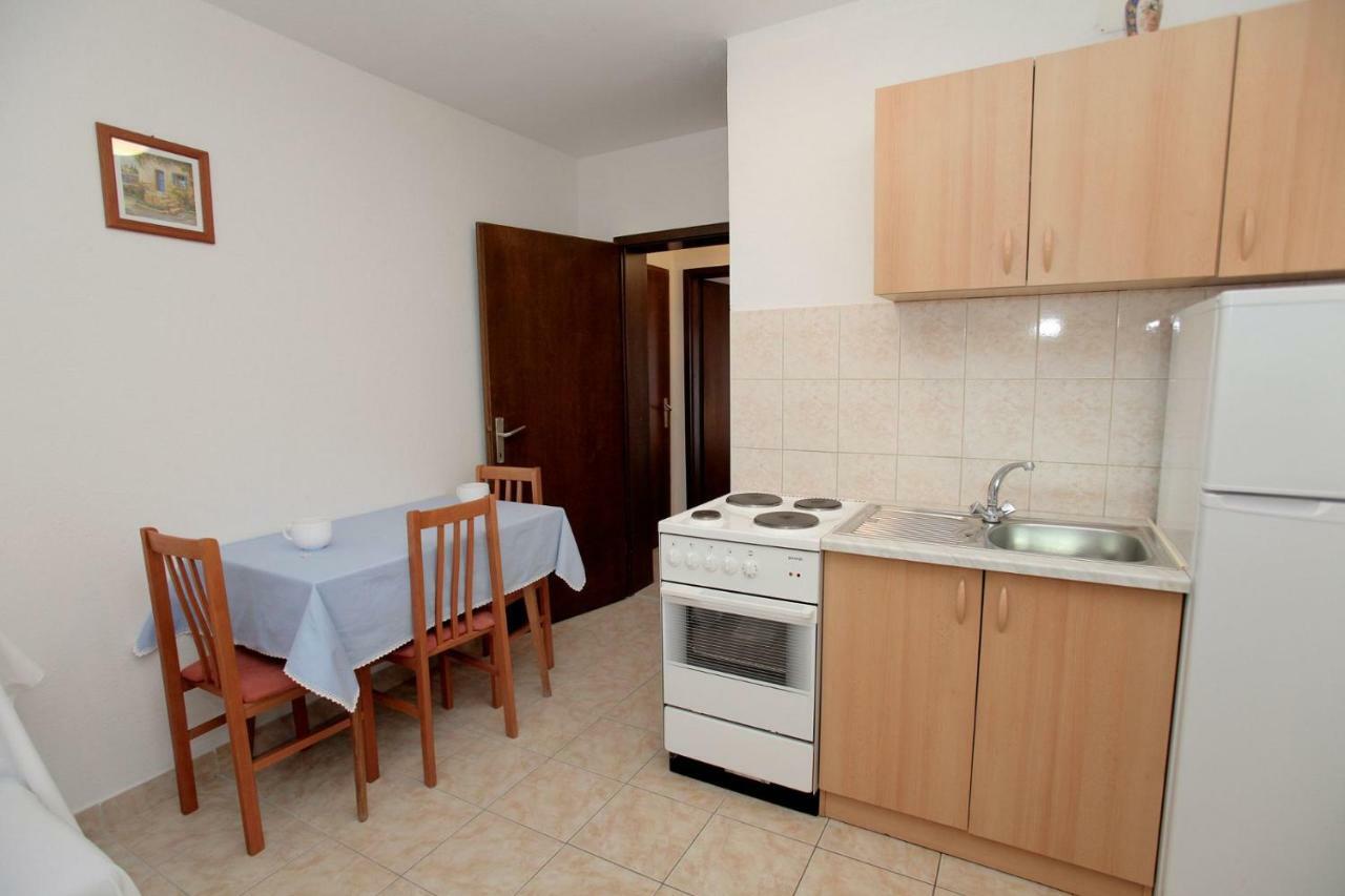 Apartments Maja - Sea View Trogir Exteriér fotografie