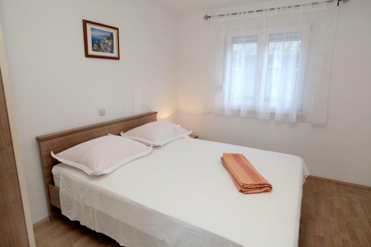 Apartments Maja - Sea View Trogir Exteriér fotografie